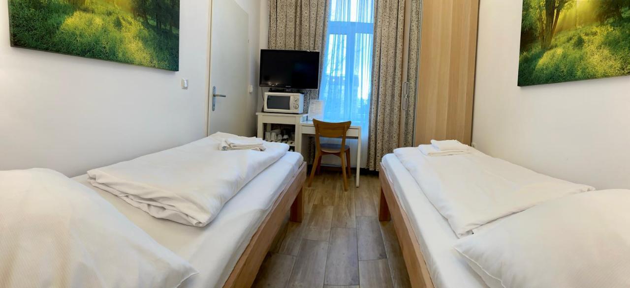 Ajo Apartments - Messe City Room - Self-Check-In Privatunterkunft